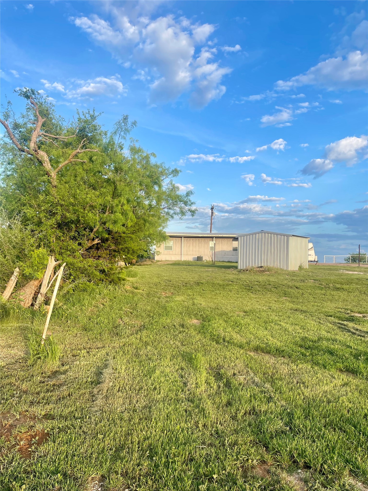 17849 N State Highway 16 Possum Kingdom Lake TX 76449