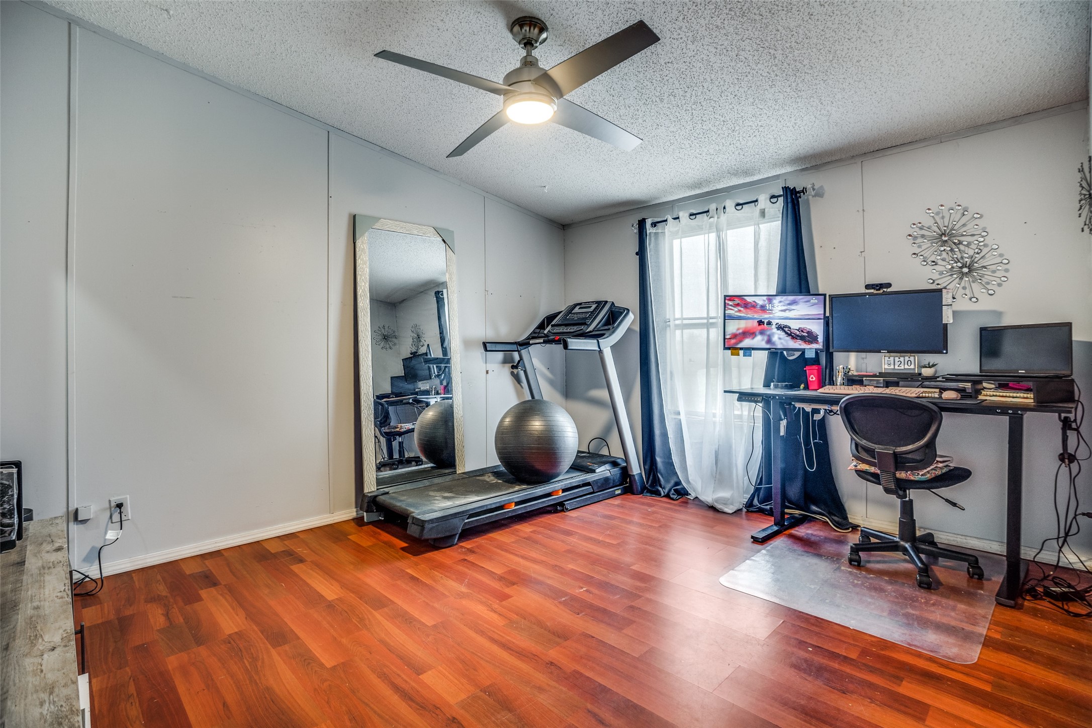 458 County Road 2131 Valley View TX 76272