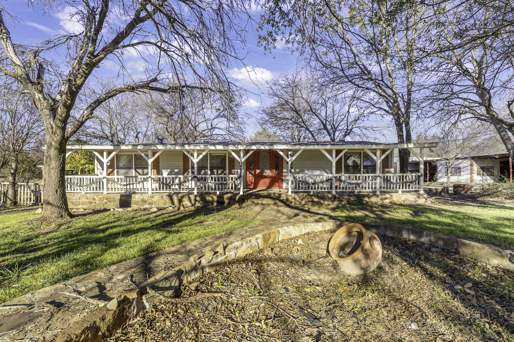 200 Pioneer Trail Weatherford TX 76087