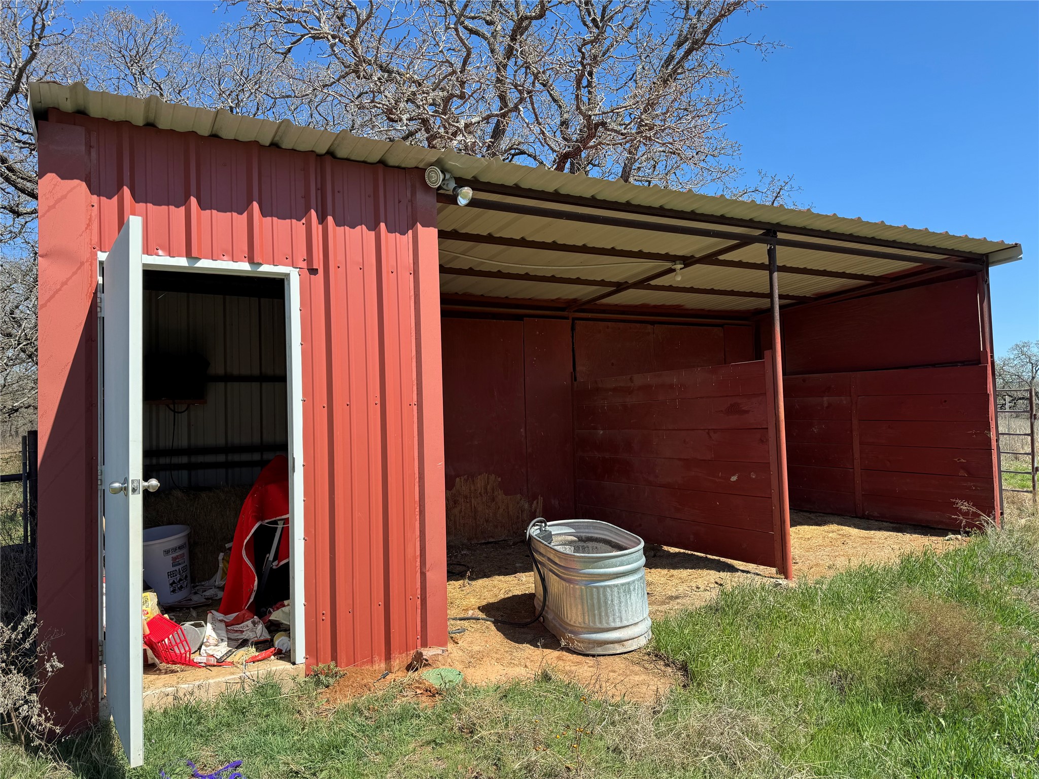 986 County Road 1785 Sunset TX 76270