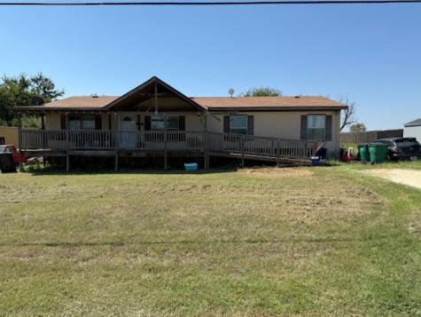 1627 Wild Horse Lane Stephenville TX 76401