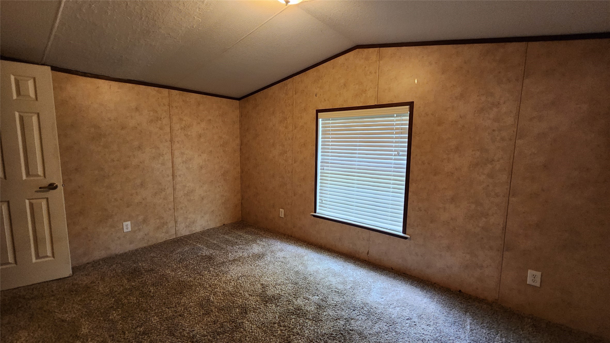 217 Navajo Trail West Tawakoni TX 75474