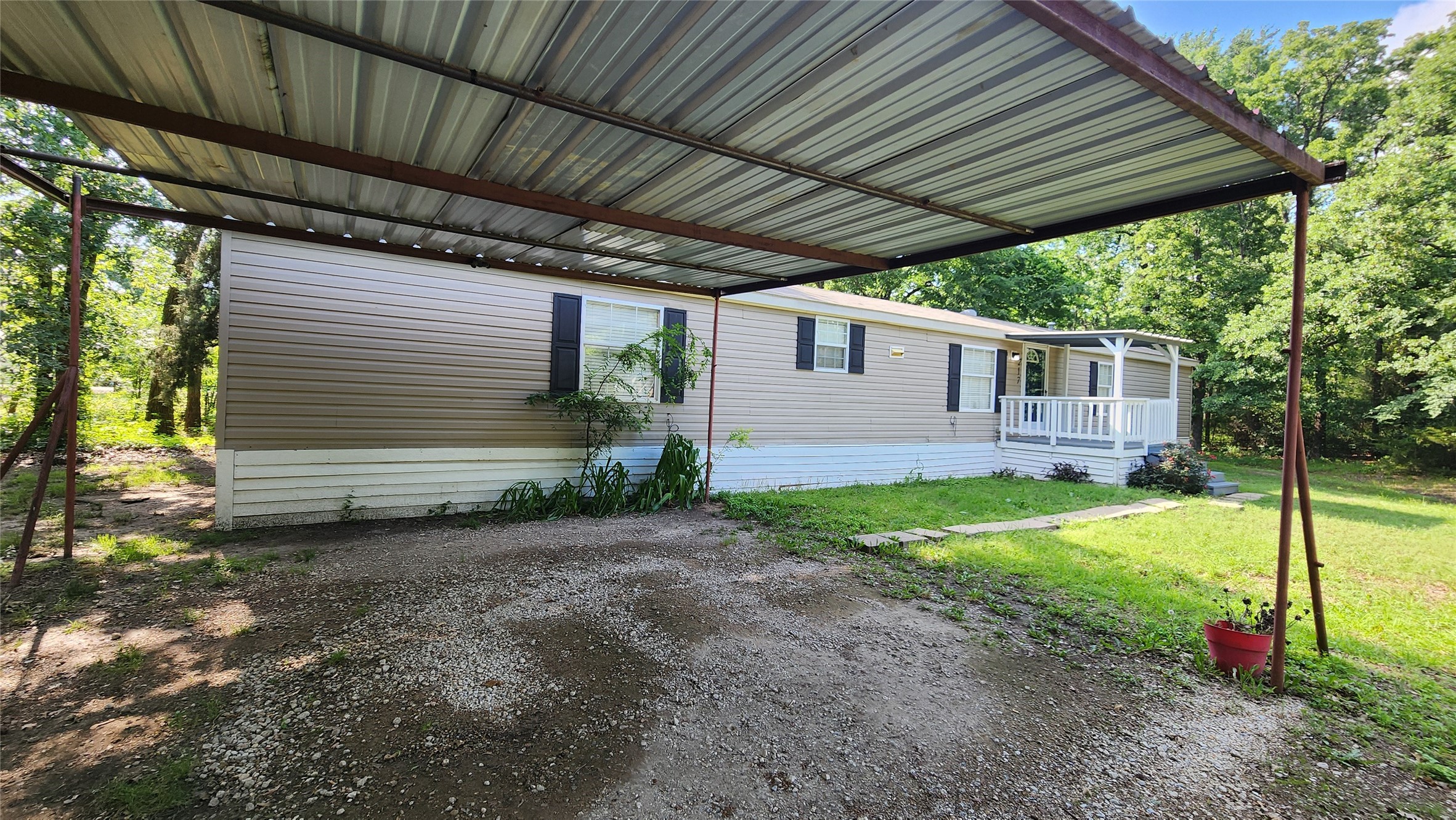 217 Navajo Trail West Tawakoni TX 75474