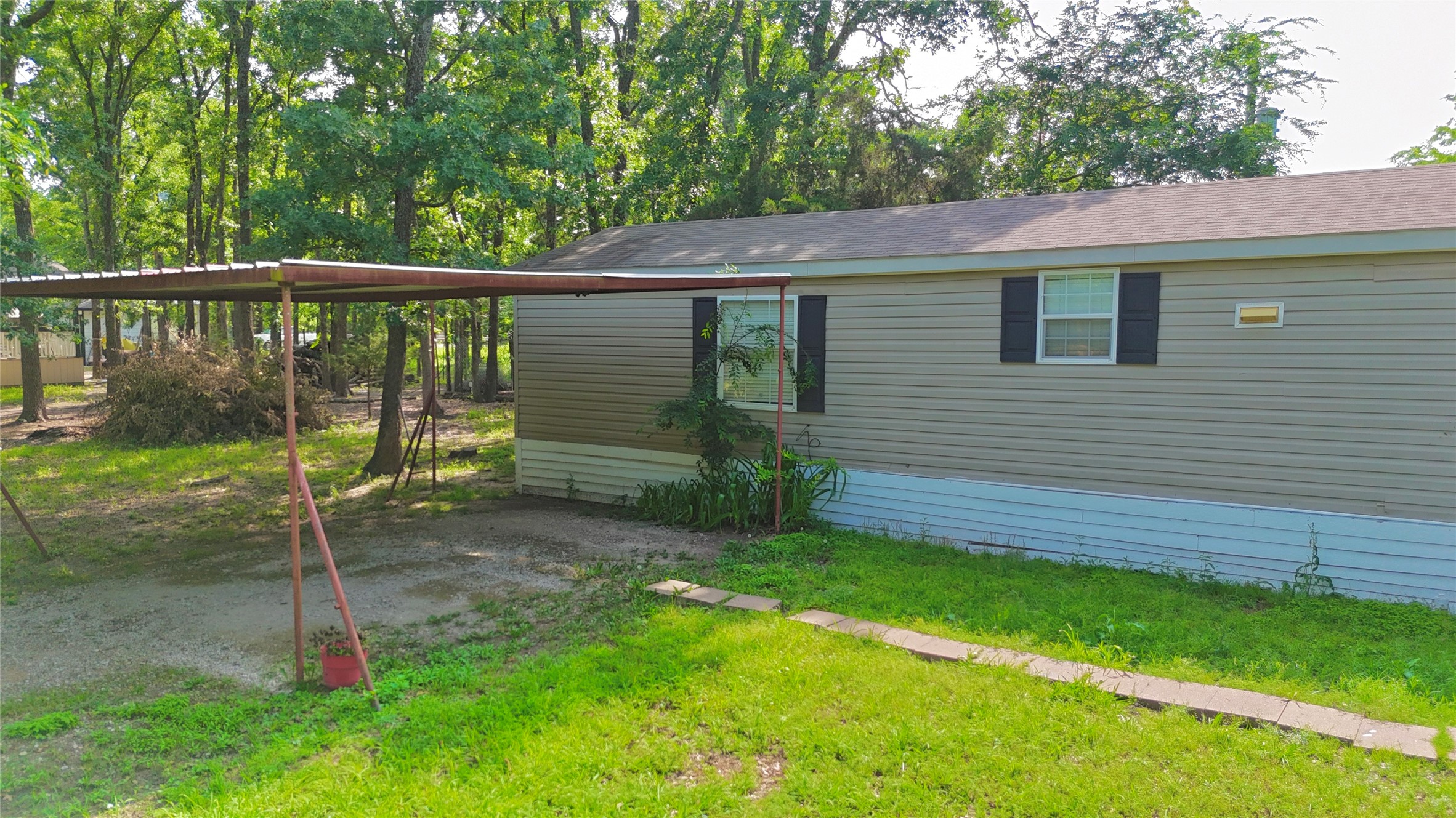 217 Navajo Trail West Tawakoni TX 75474