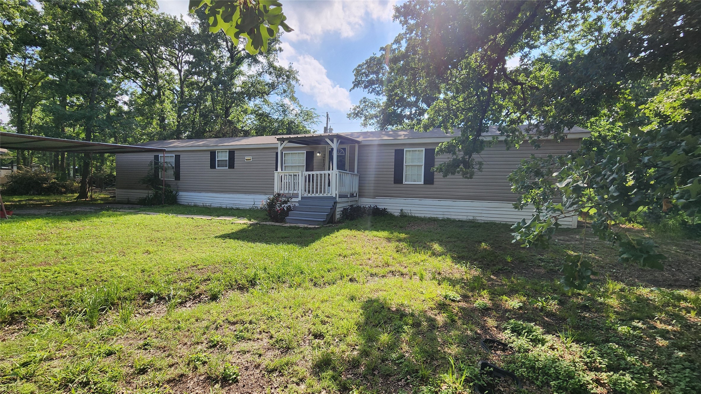 217 Navajo Trail West Tawakoni TX 75474