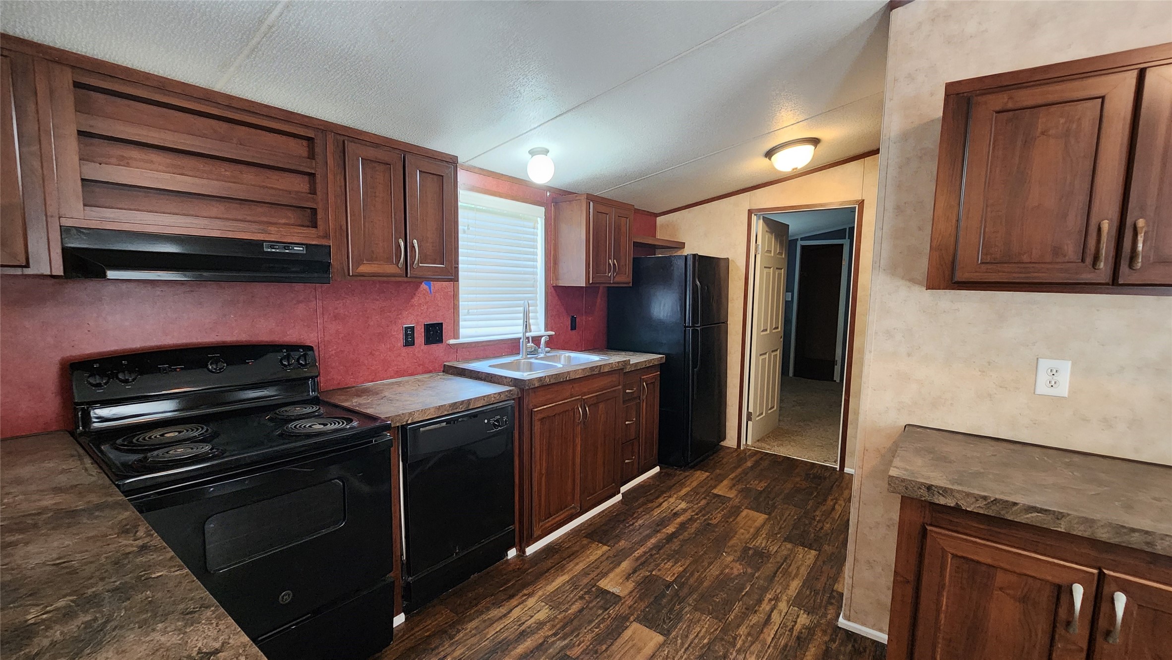 217 Navajo Trail West Tawakoni TX 75474
