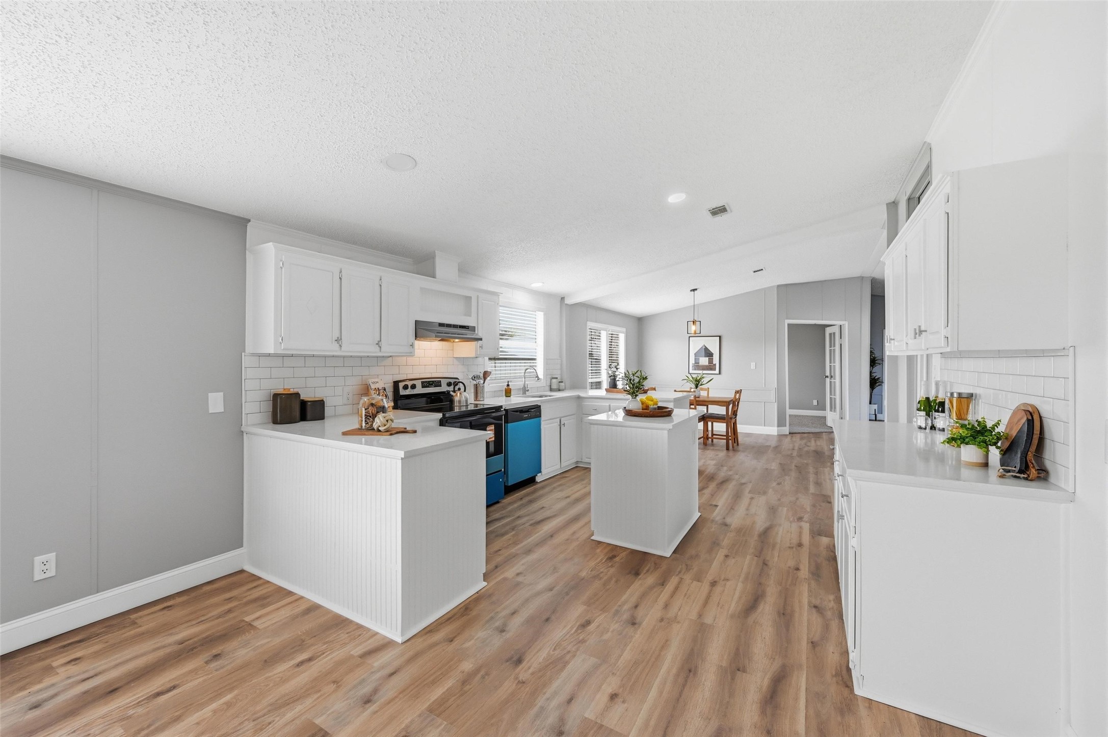 20023 NW County Road 3320 Frost TX 76641