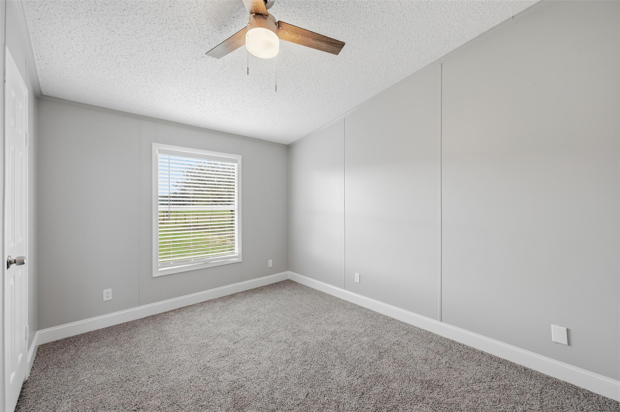 20023 NW County Road 3320 Frost TX 76641