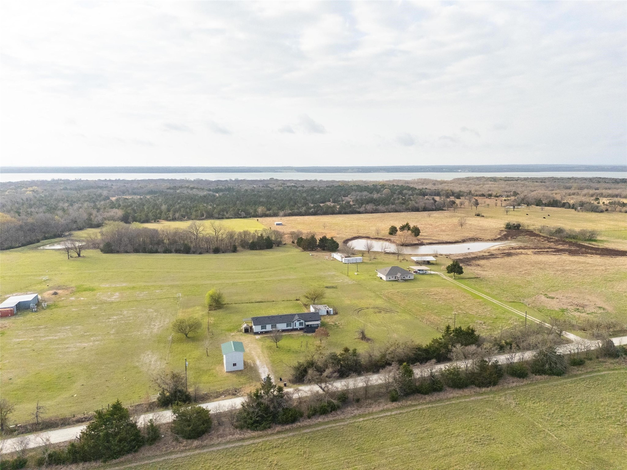 20023 NW County Road 3320 Frost TX 76641