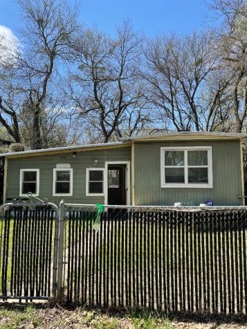 3809 Pica Trail Granbury TX 76048
