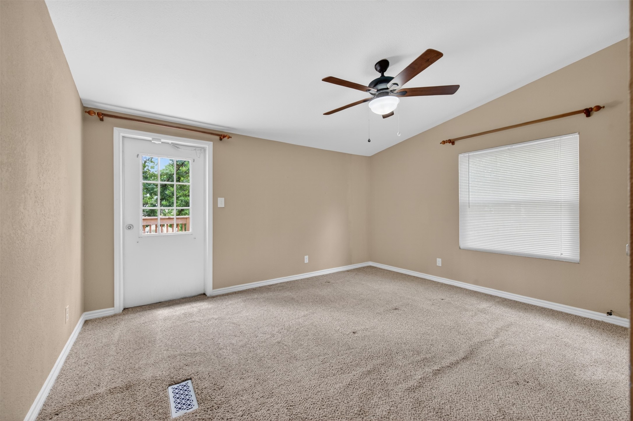 115 Wren Lane Gun Barrel City TX 75156