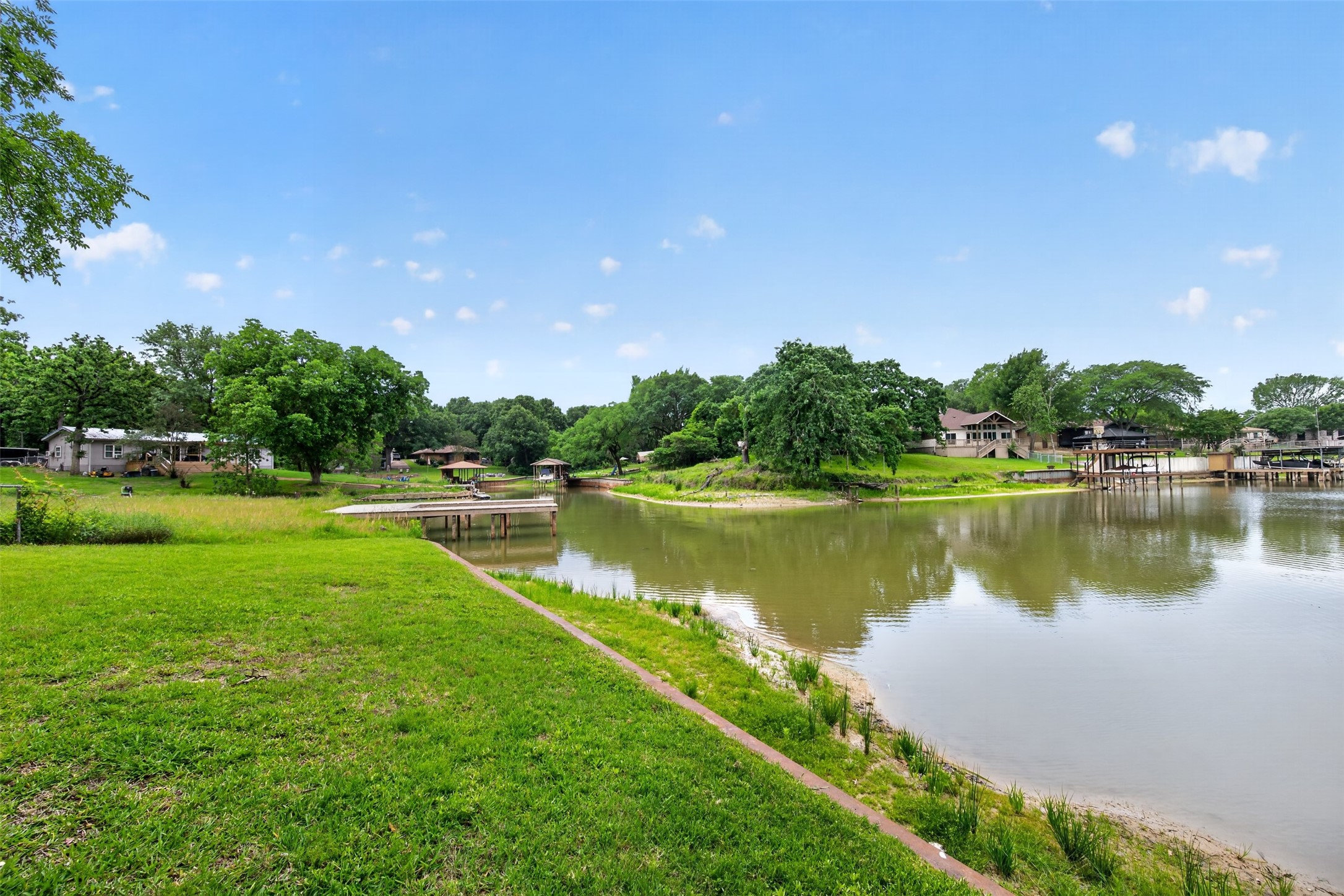 115 Wren Lane Gun Barrel City TX 75156