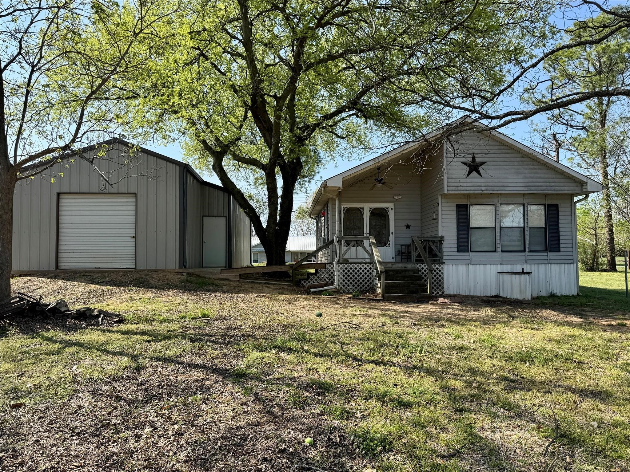 306 Oak Street Nocona TX 76255