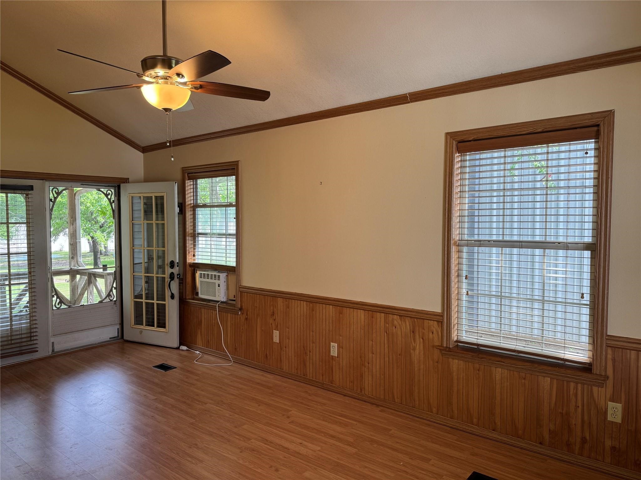 306 Oak Street Nocona TX 76255