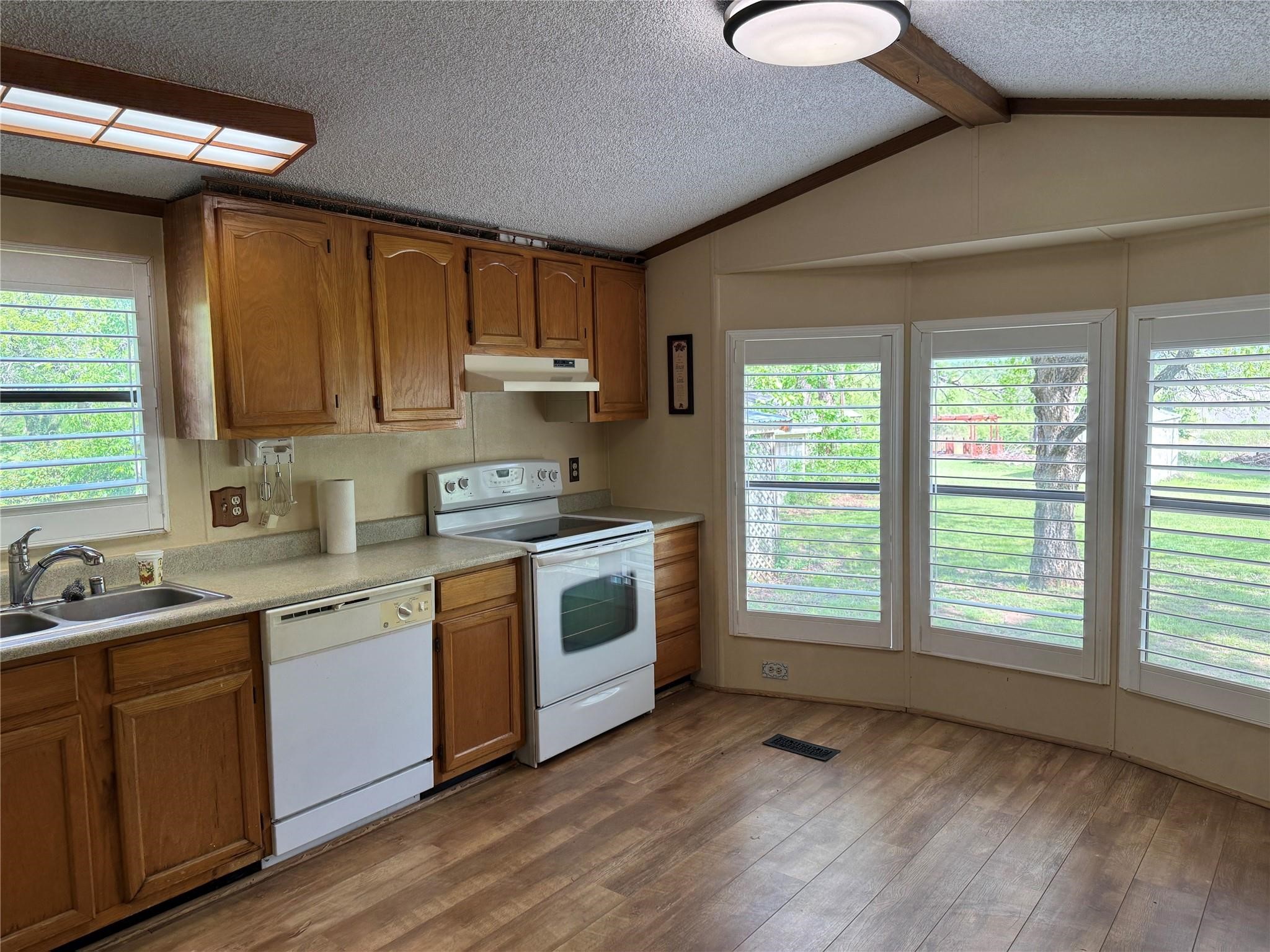 306 Oak Street Nocona TX 76255