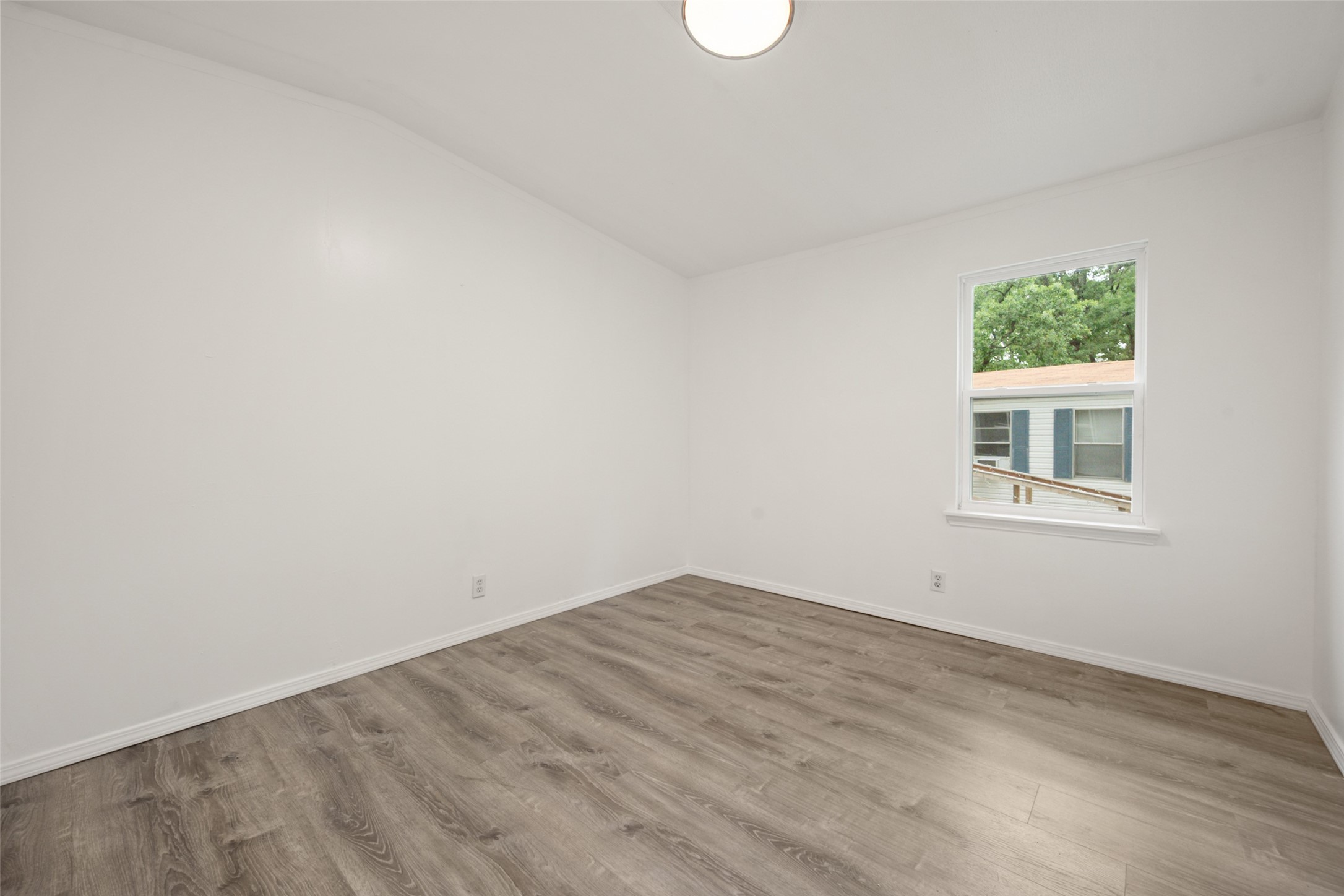 52 Thousand Oaks Mhp Mansfield TX 76063