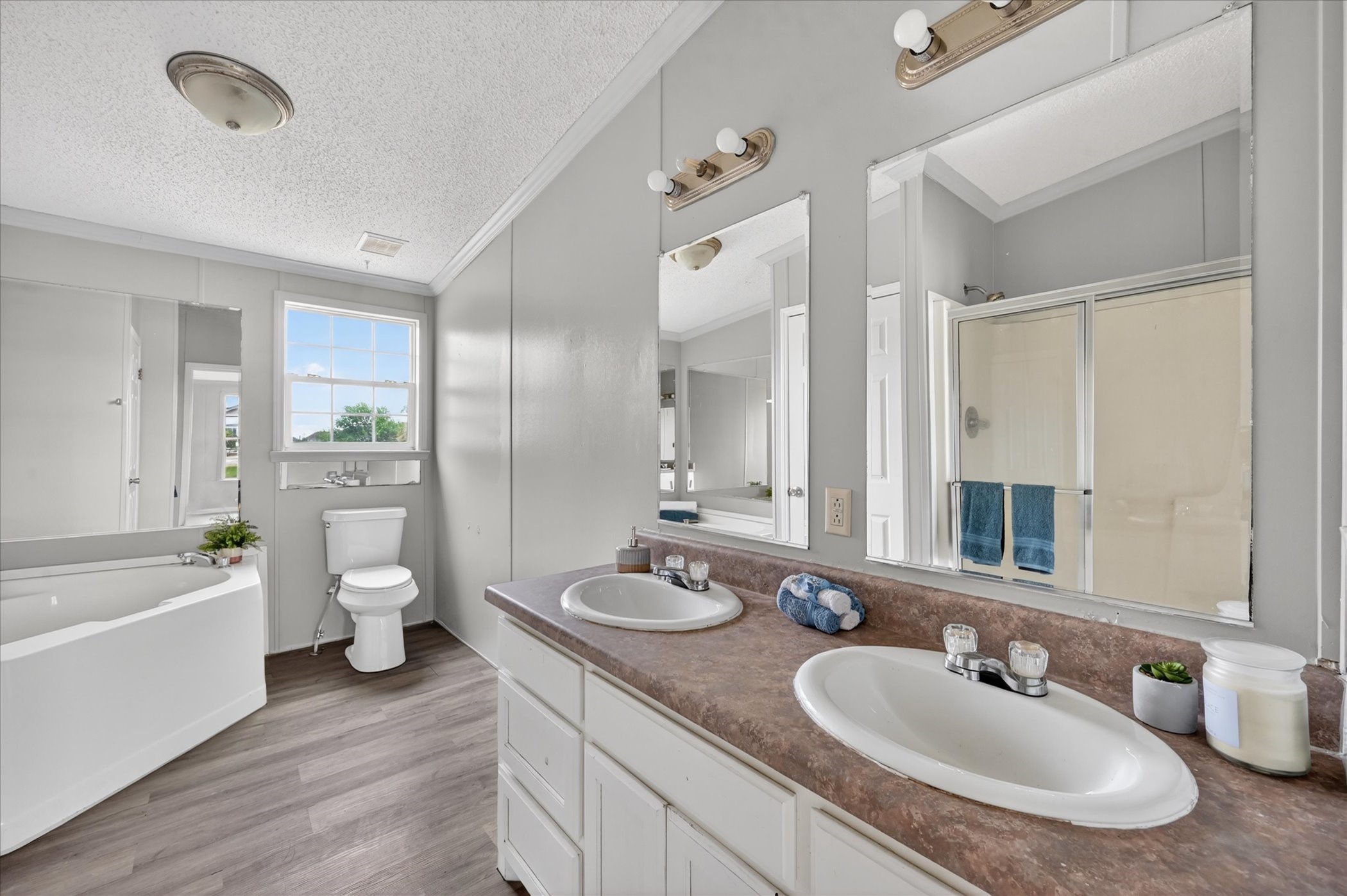 951 Lariat Lane Mansfield TX 76063
