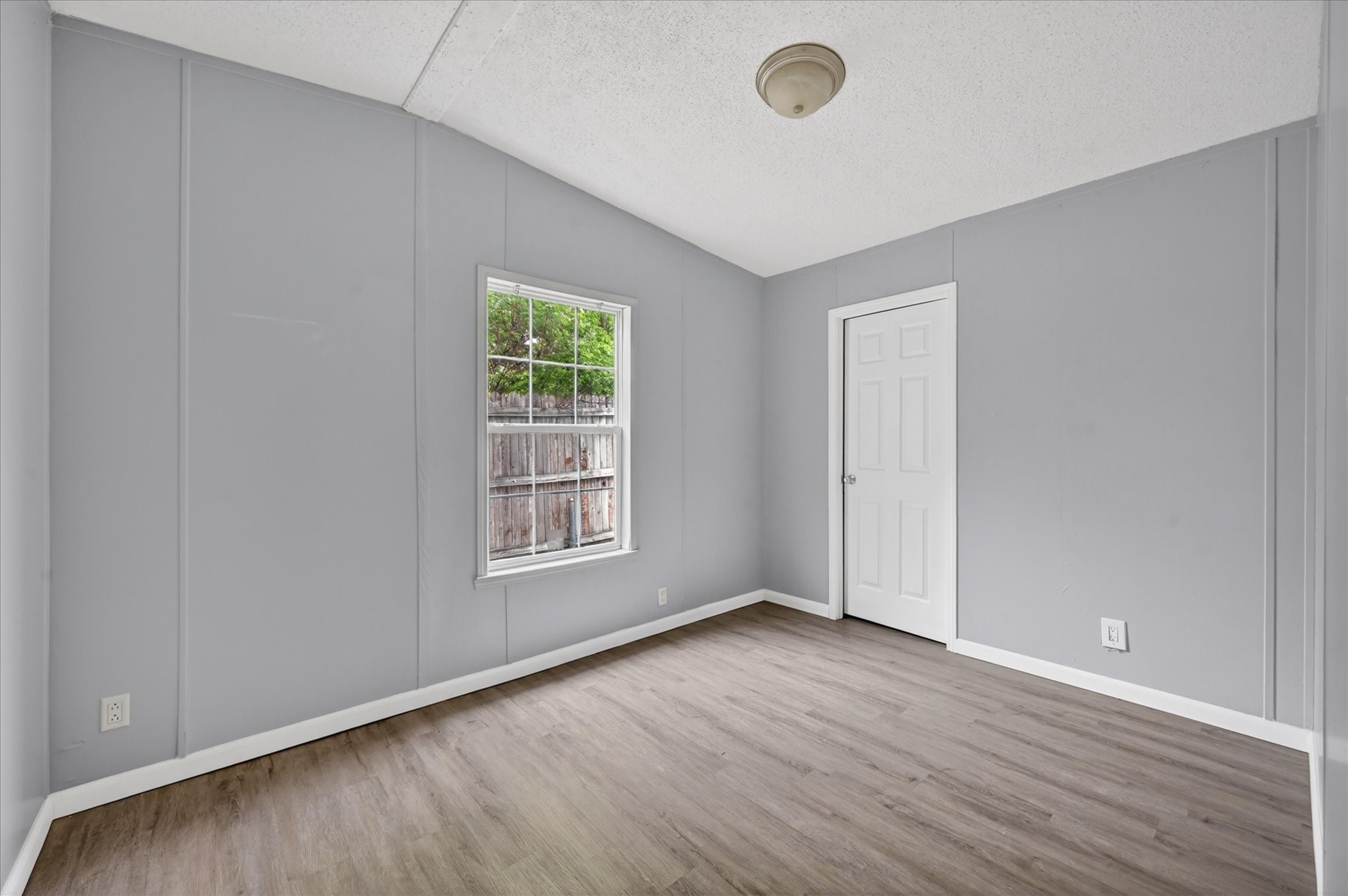 951 Lariat Lane Mansfield TX 76063