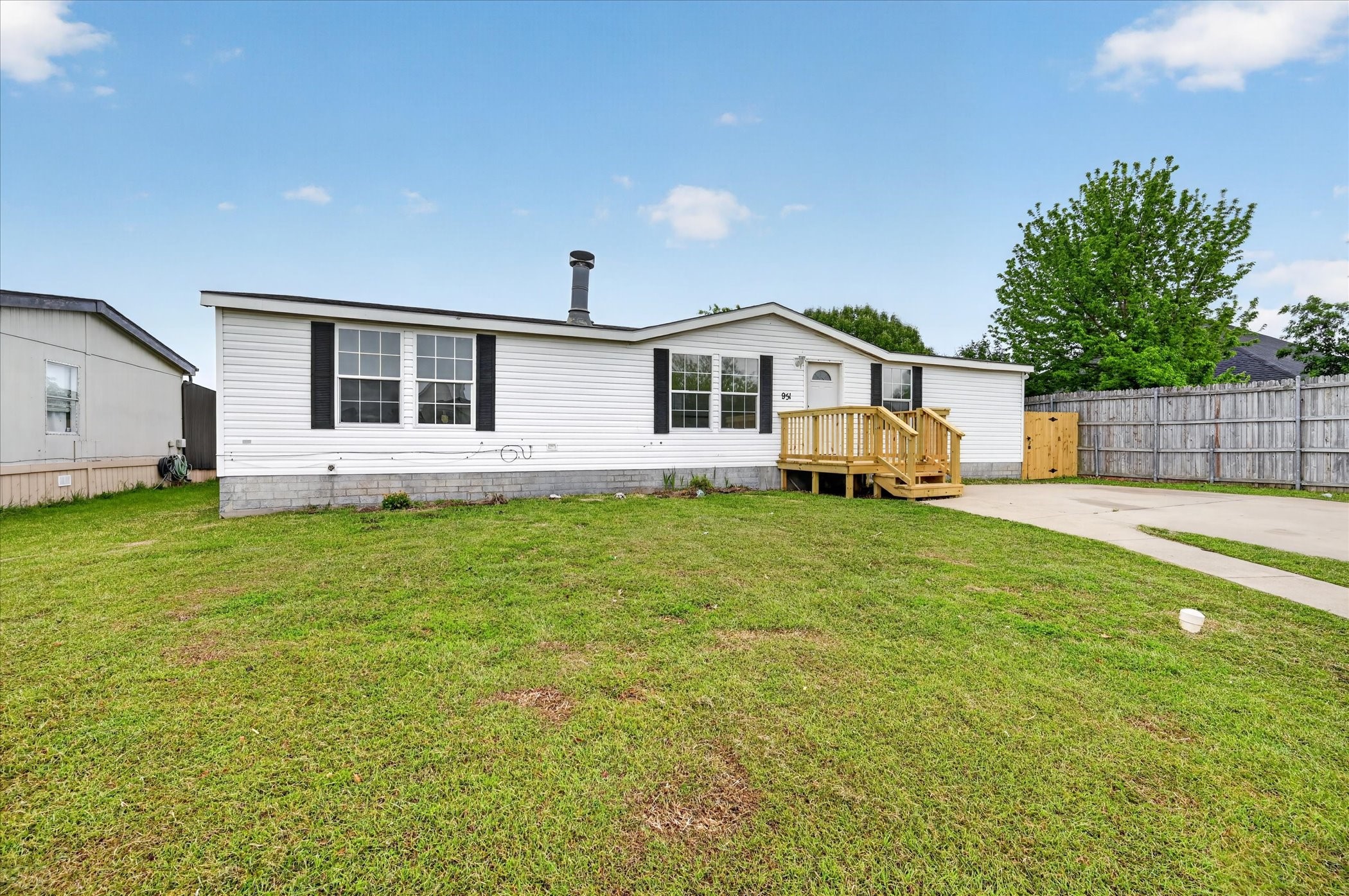 951 Lariat Lane Mansfield TX 76063