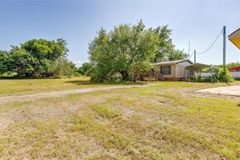 137 Strawberry Lane Rhome TX 76078