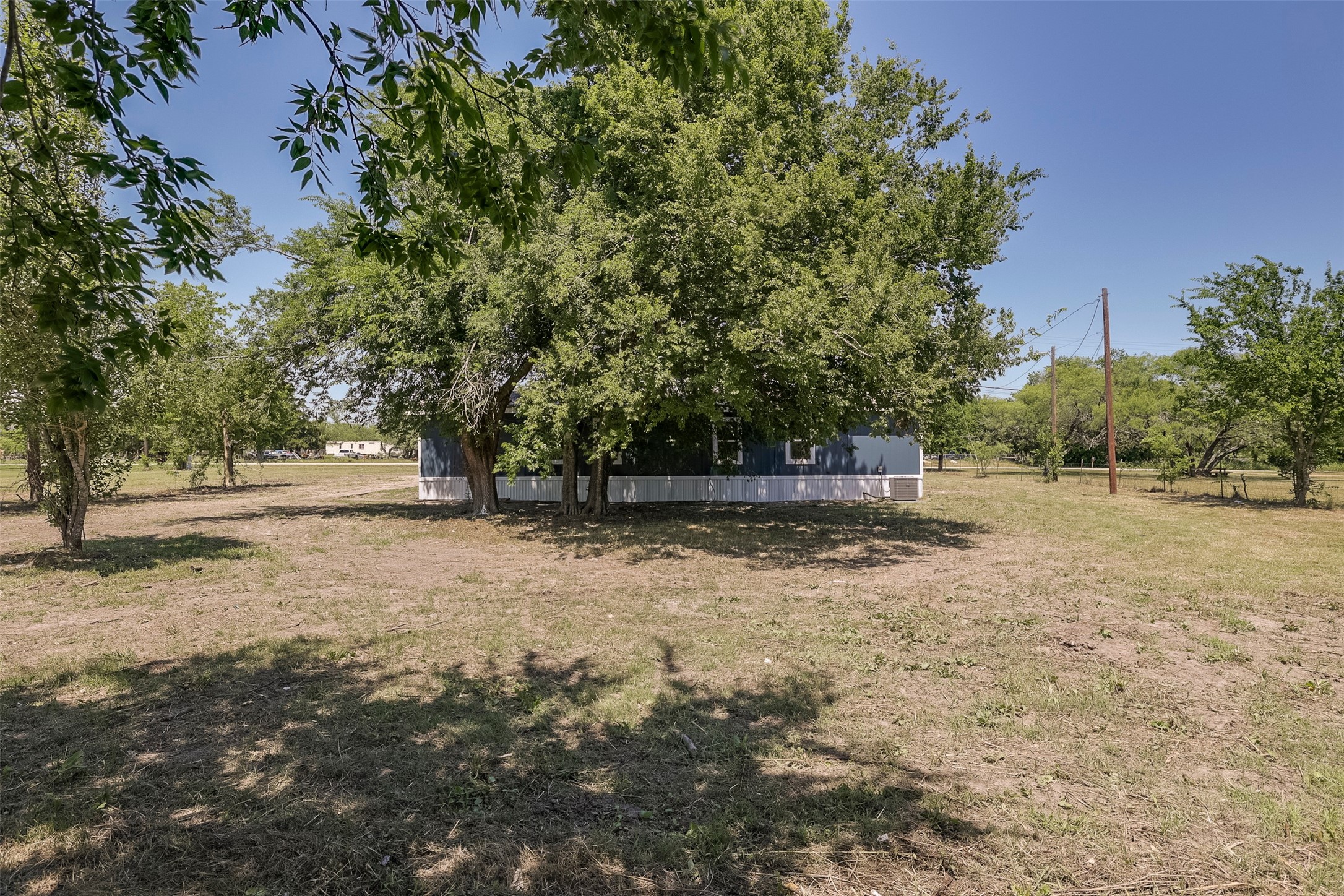 1260 County Road 143 Kaufman TX 75142