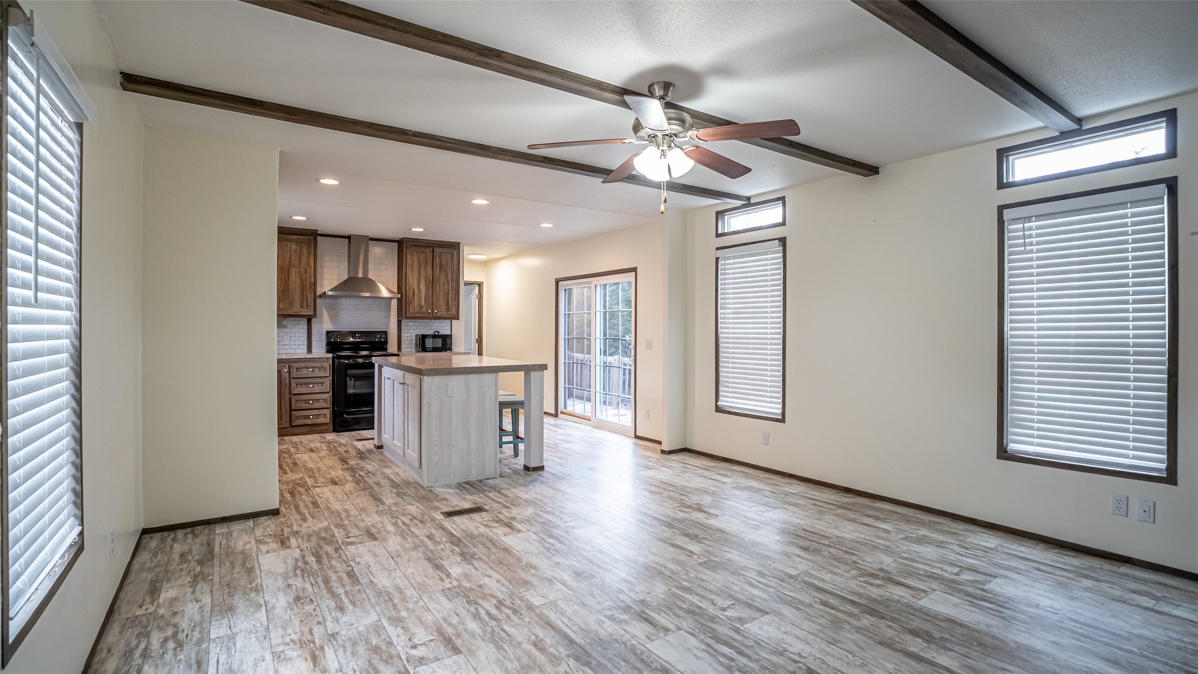 913 Bosque River Drive Granbury TX 76048