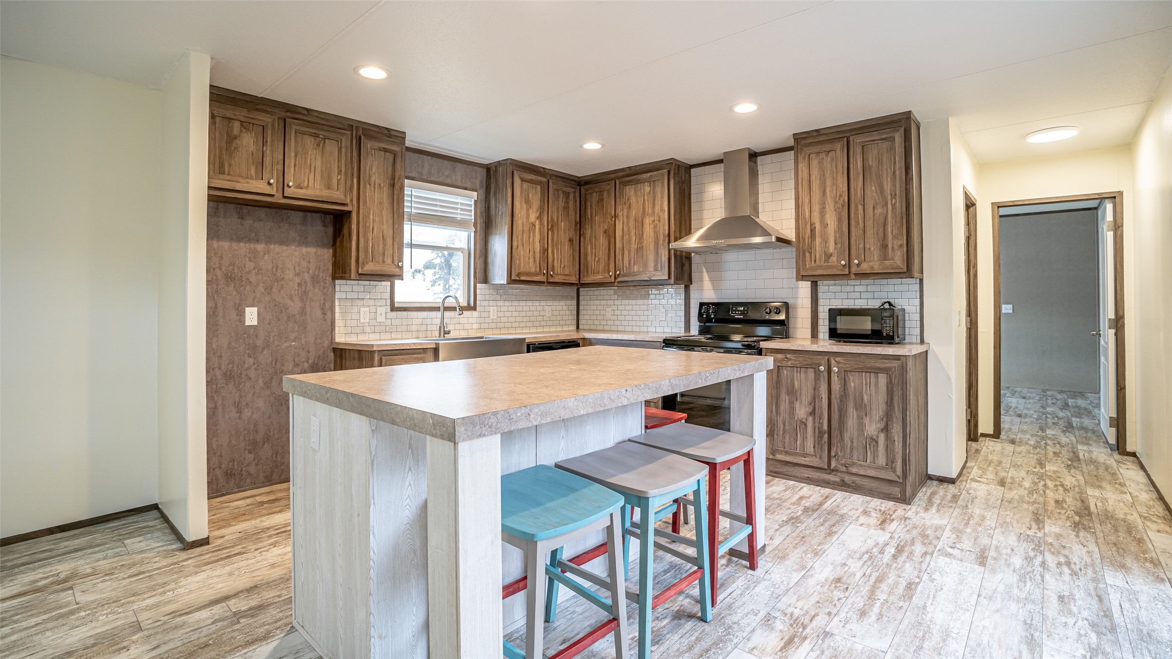 913 Bosque River Drive Granbury TX 76048