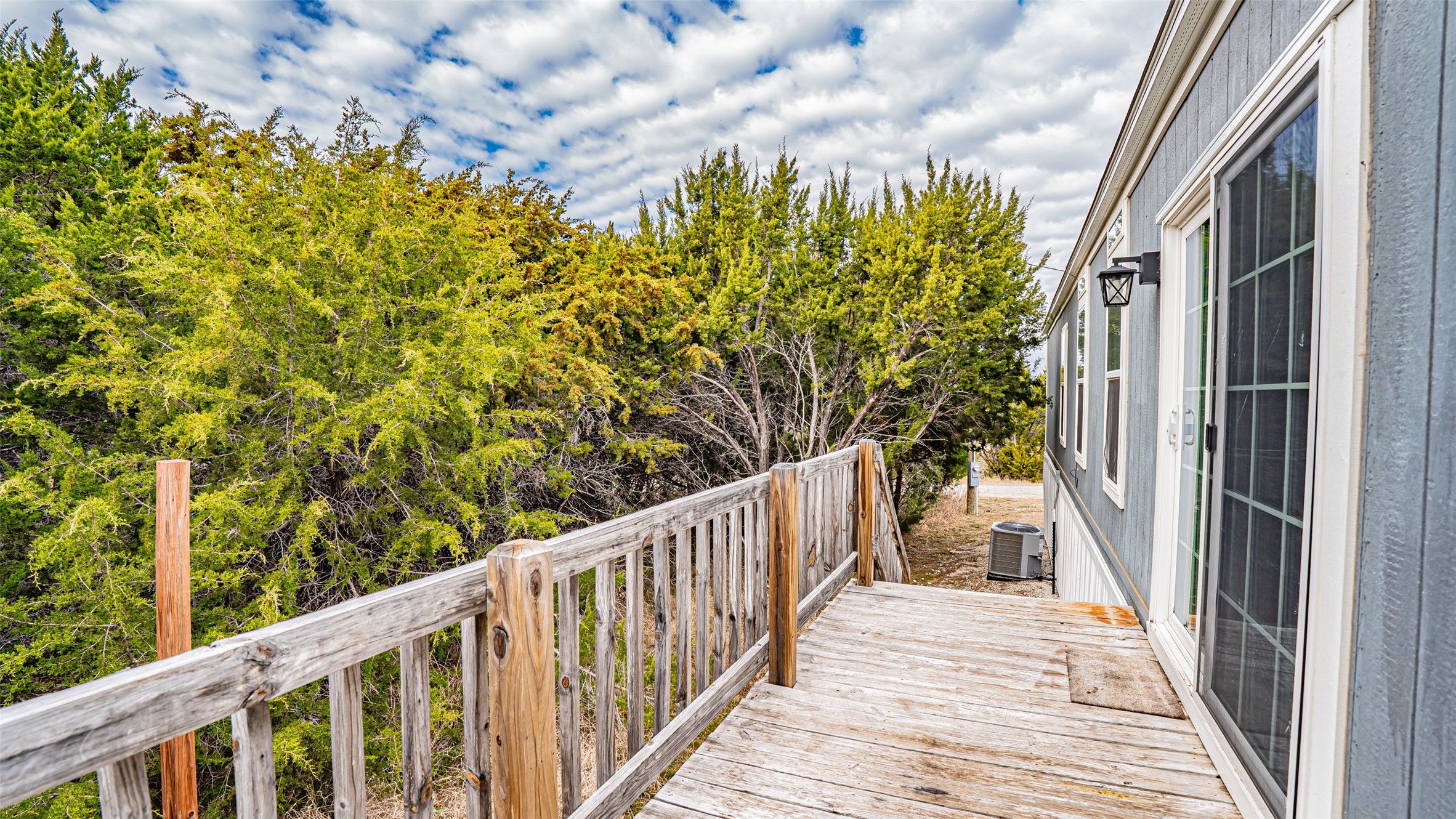 913 Bosque River Drive Granbury TX 76048