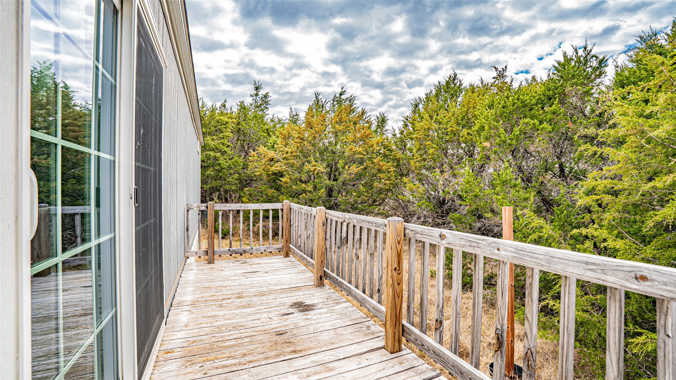 913 Bosque River Drive Granbury TX 76048