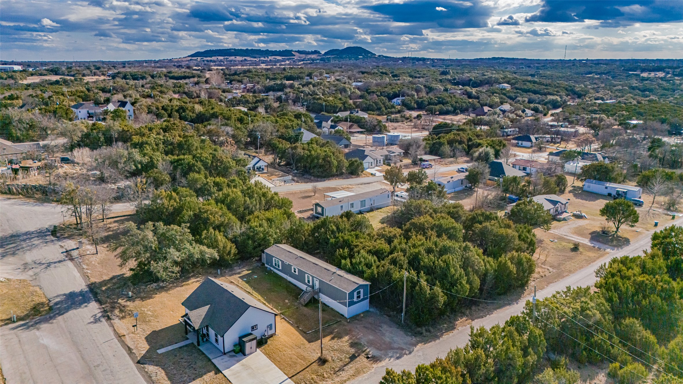 913 Bosque River Drive Granbury TX 76048