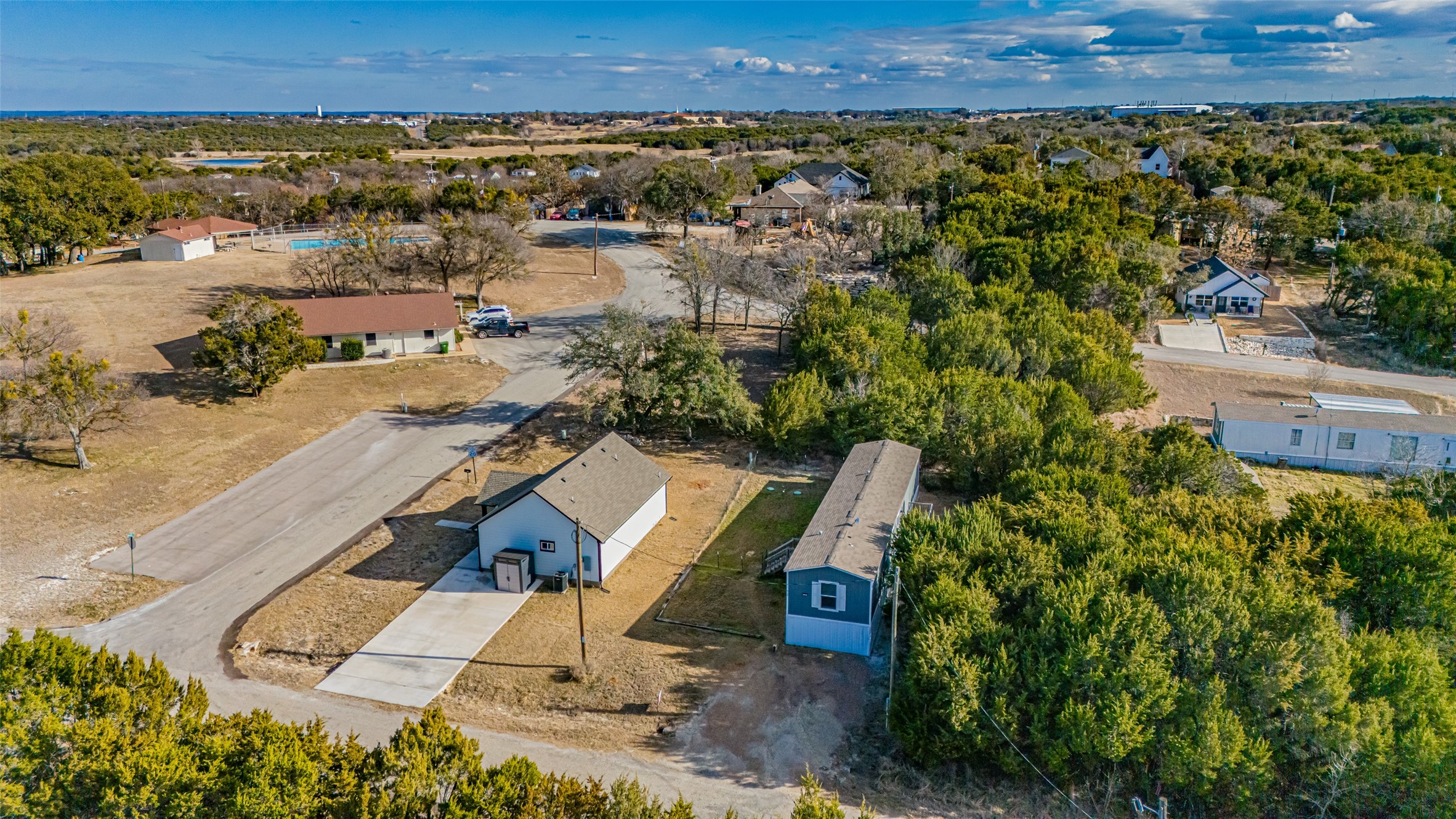 913 Bosque River Drive Granbury TX 76048