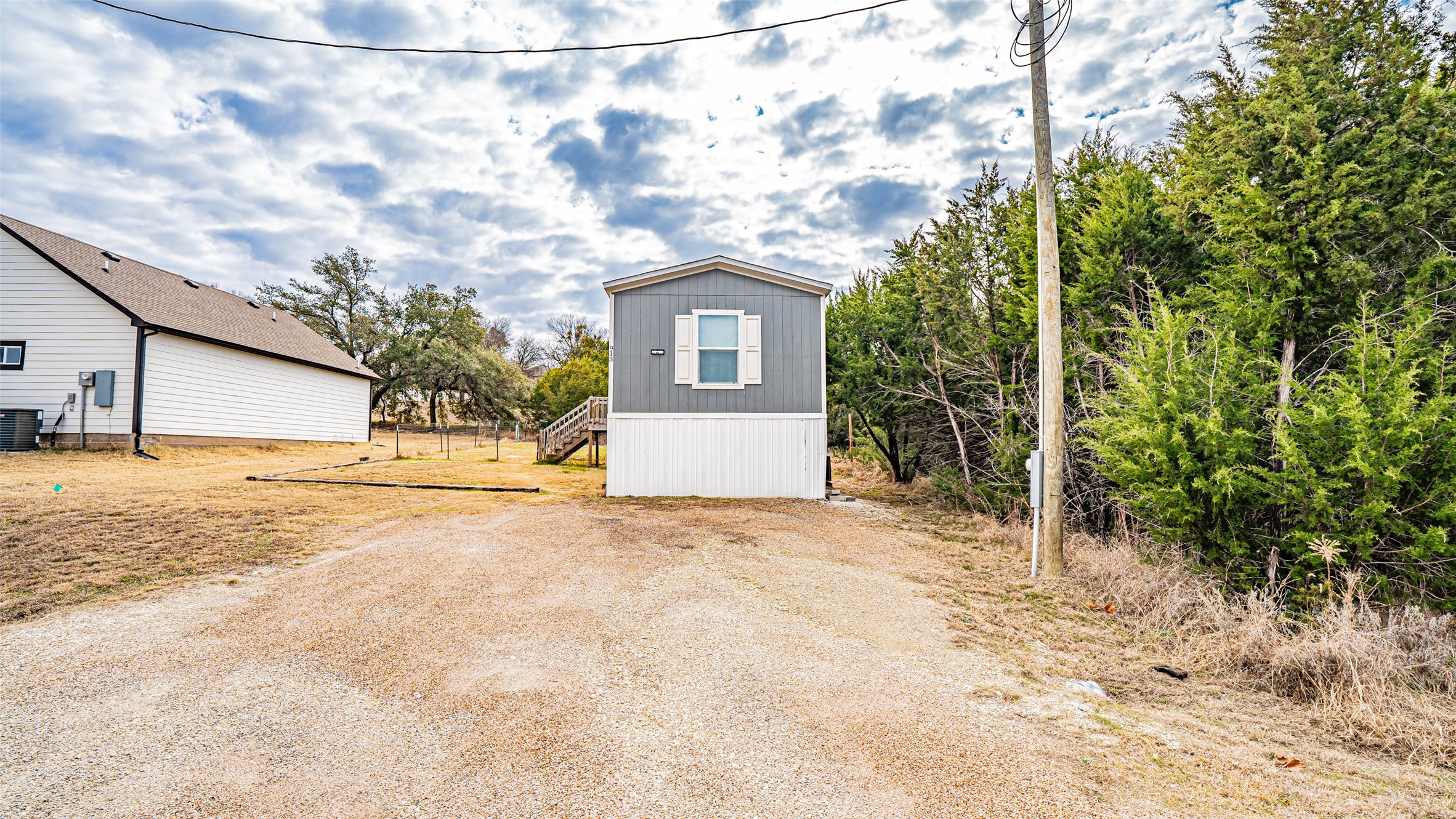 913 Bosque River Drive Granbury TX 76048