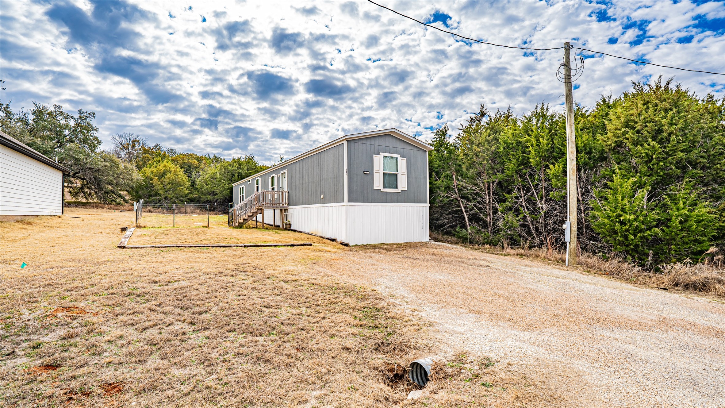 913 Bosque River Drive Granbury TX 76048