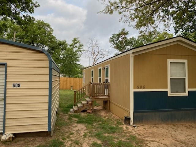 608 Lost Trail Granbury TX 76049