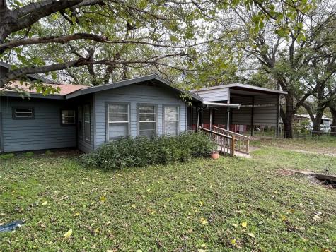 3609 Hedge Row Street Granbury TX 76048