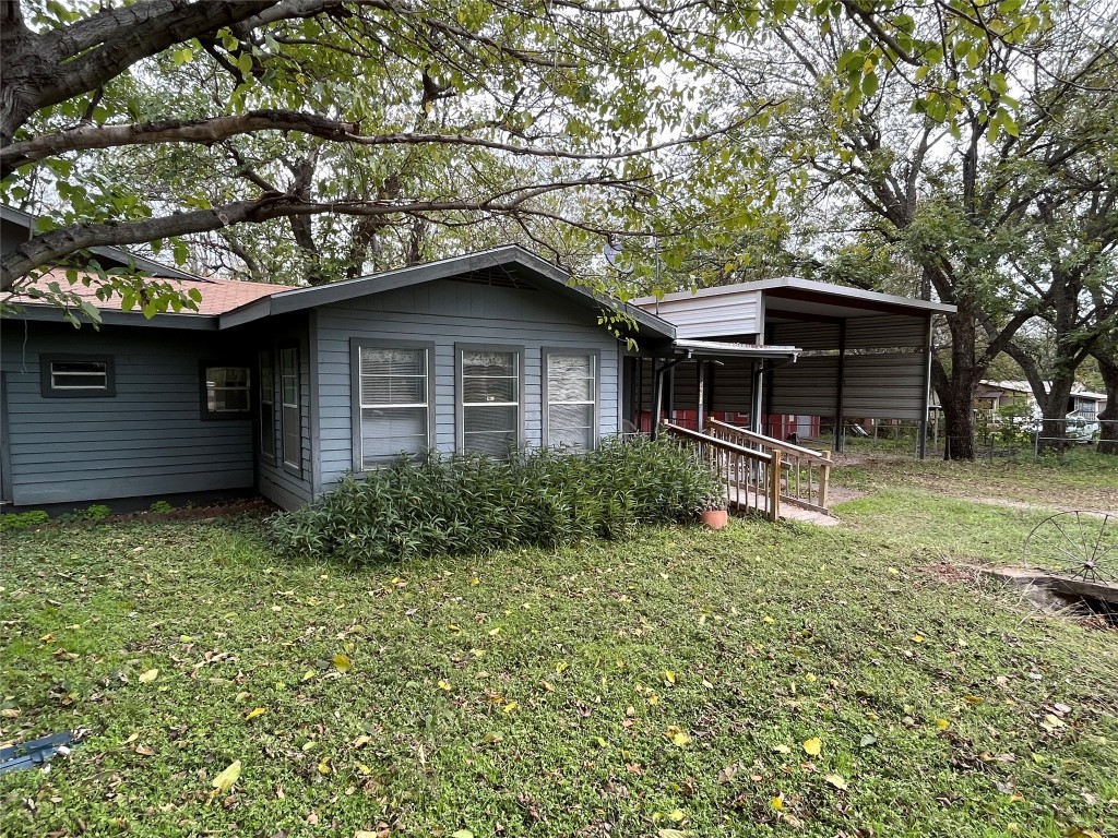 3609 Hedge Row Street Granbury TX 76048