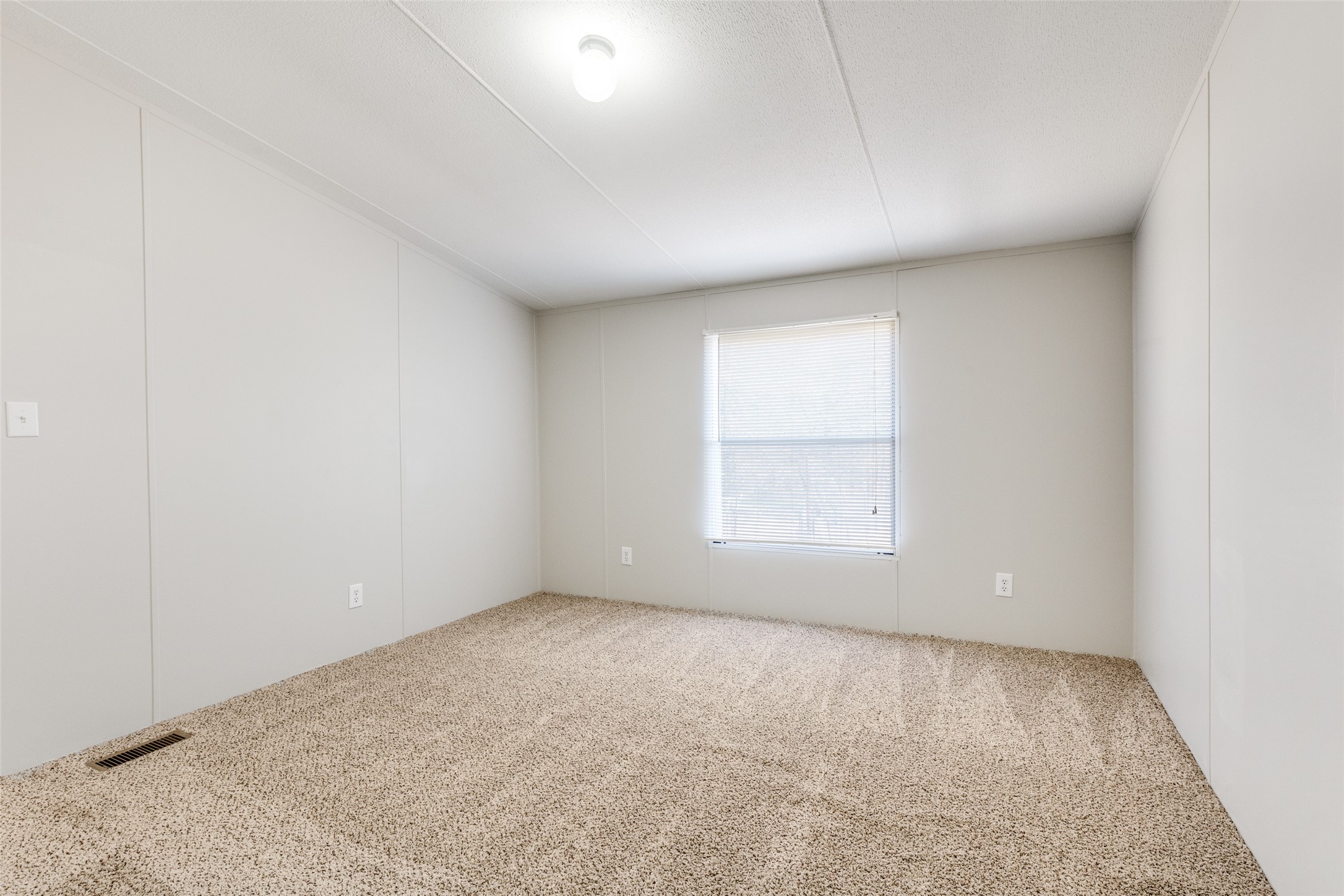 445 Arvel Circle Reno TX 76020
