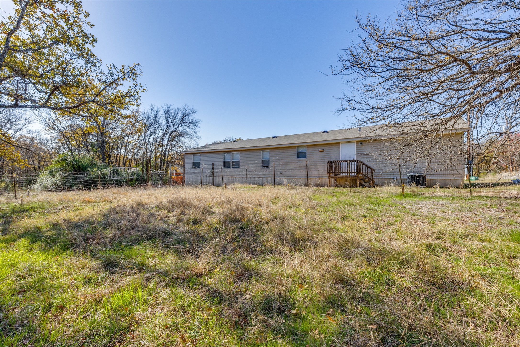 445 Arvel Circle Reno TX 76020