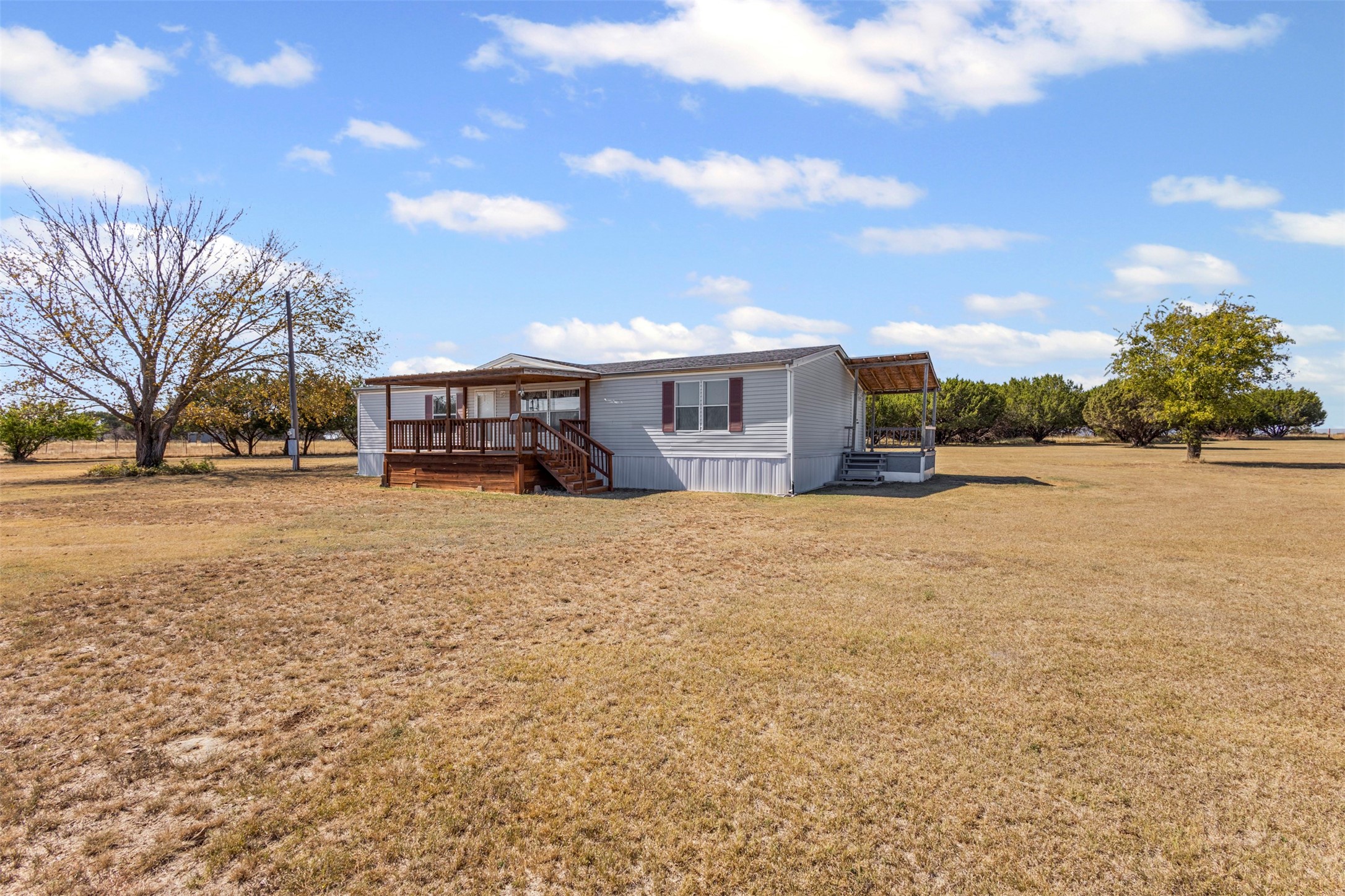 9064 Summit Court E Cleburne TX 76033