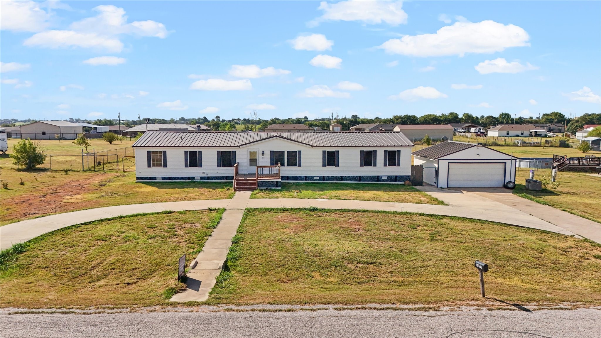8901 S Monterrey Drive Alvarado TX 76009