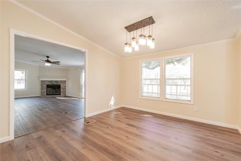 204 Rs County Road 1503 Point TX 75472