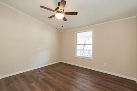 204 Rs County Road 1503 Point TX 75472