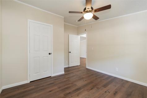 204 Rs County Road 1503 Point TX 75472