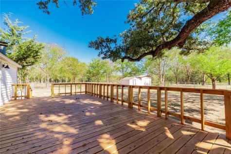204 Rs County Road 1503 Point TX 75472