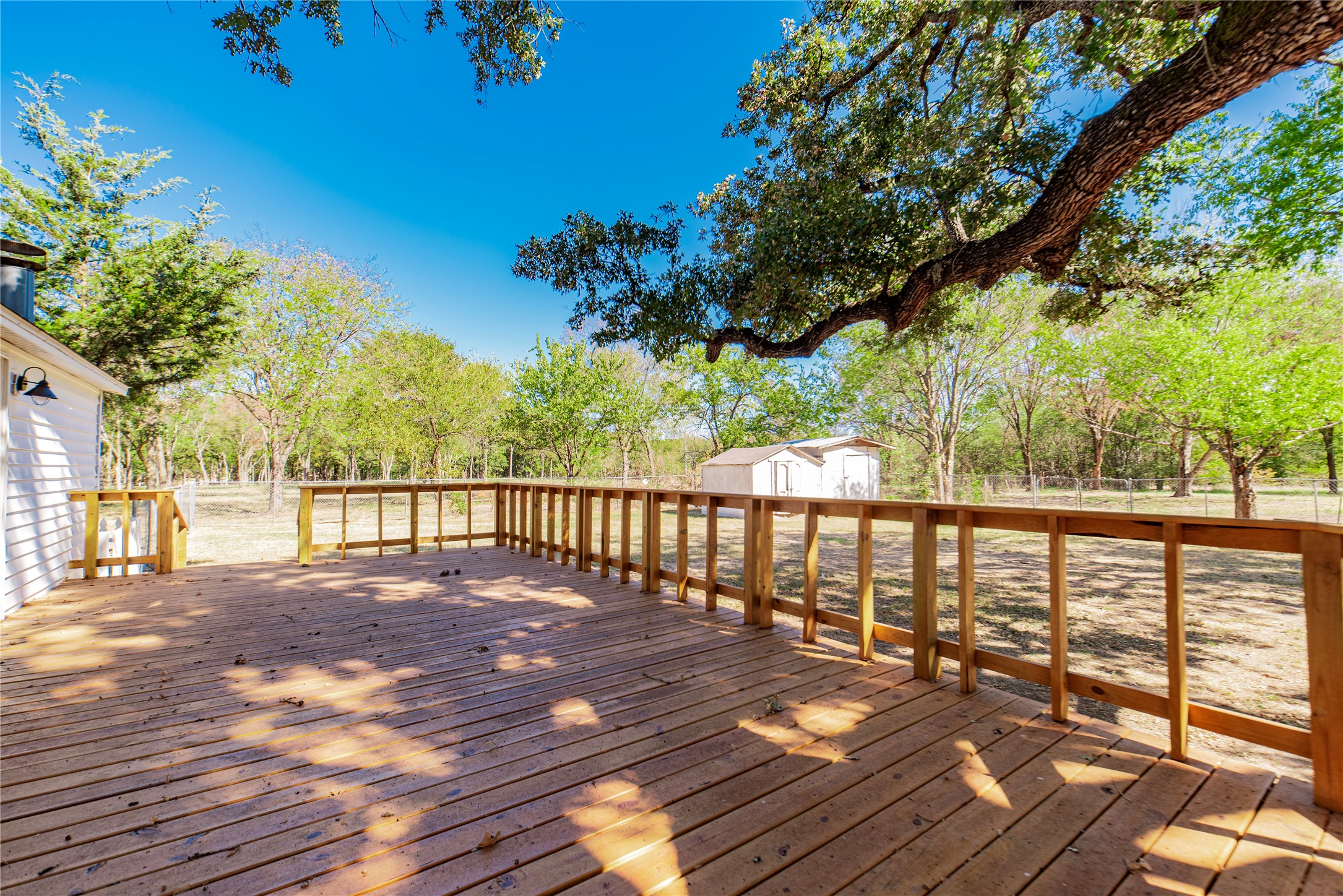 204 Rs County Road 1503 Point TX 75472