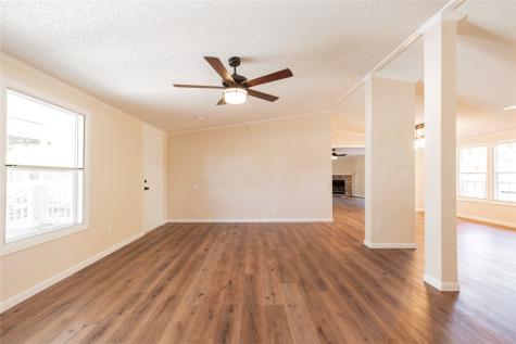 204 Rs County Road 1503 Point TX 75472