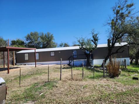 2824 Forest Park Drive Granbury TX 76048