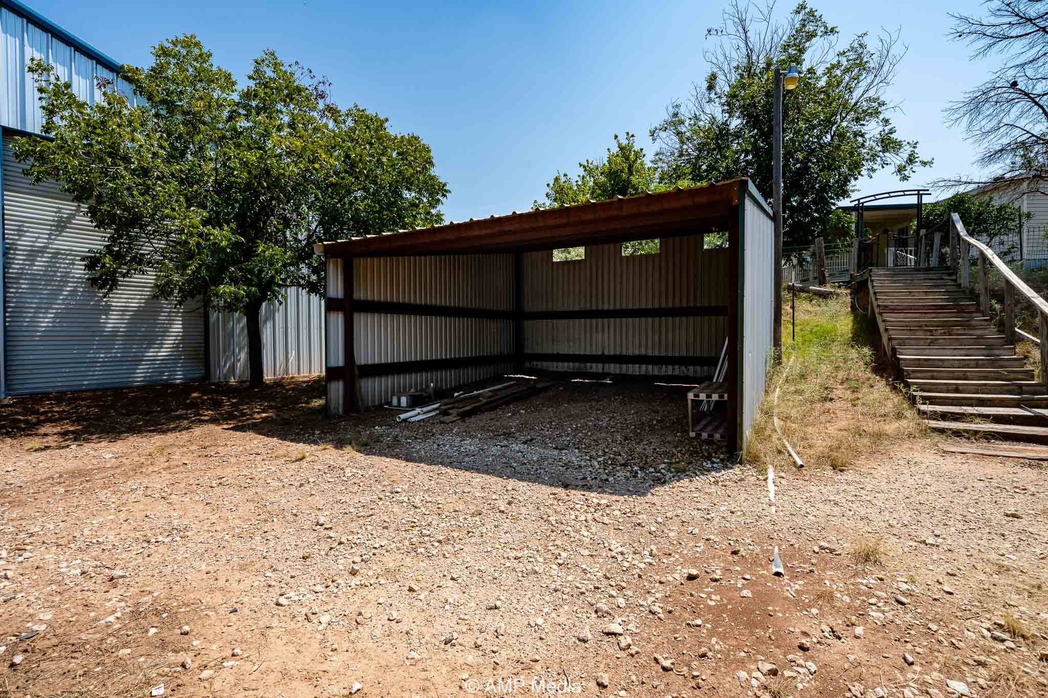 130 County Road 104 Roby TX 79543
