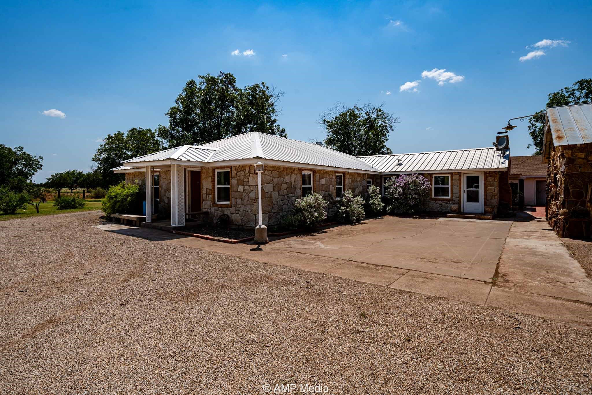 130 County Road 104 Roby TX 79543