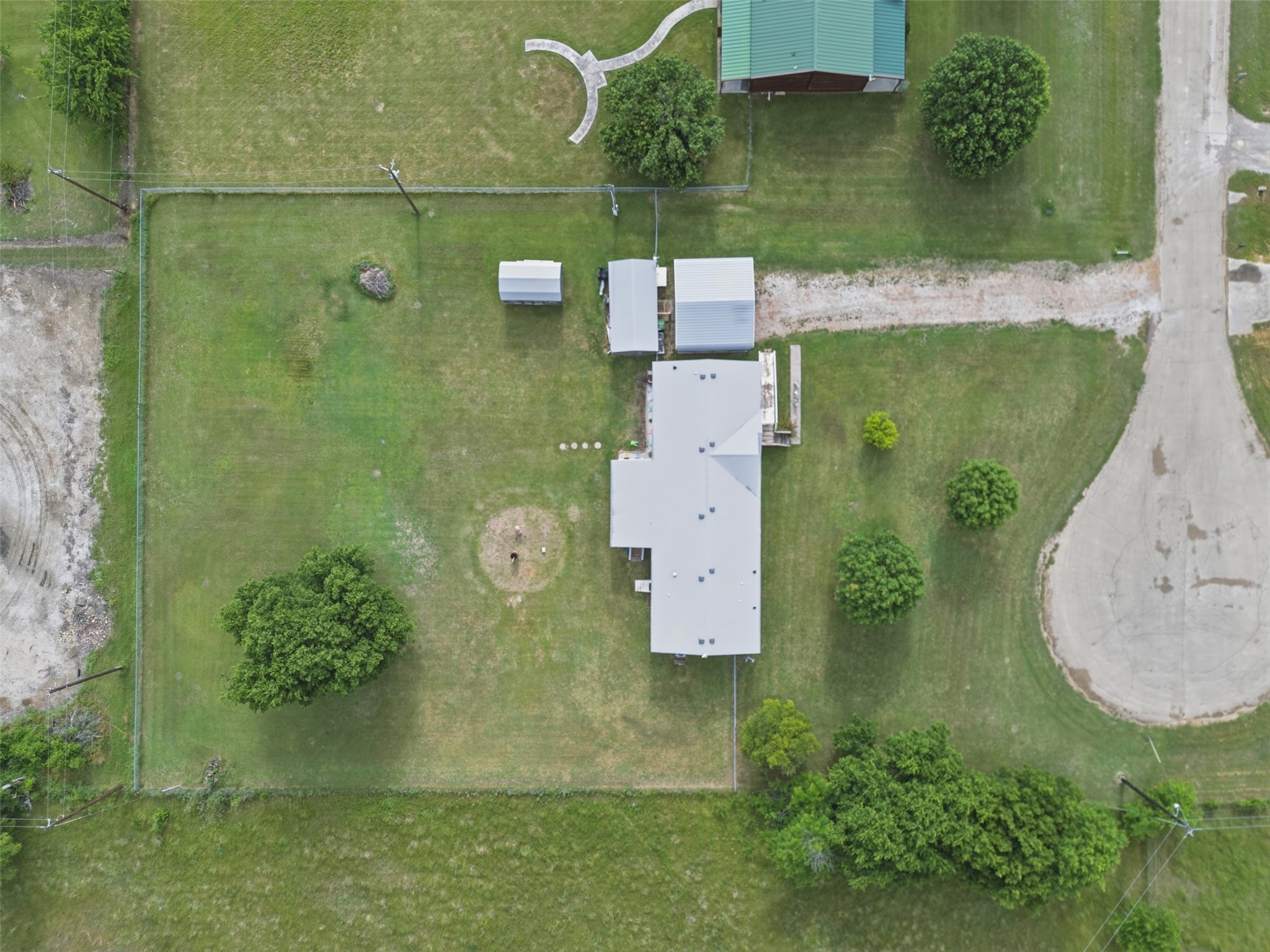 1650 Stony Valley Drive Ponder TX 76259